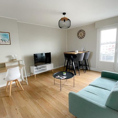 Le Jean De Fiennes Apartman Calais Kültér fotó